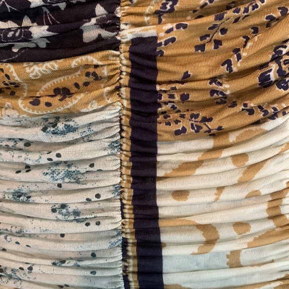 ETRO patch print jersey top V-neck,long sleeves, ruched front and back - Picture 3 of 6